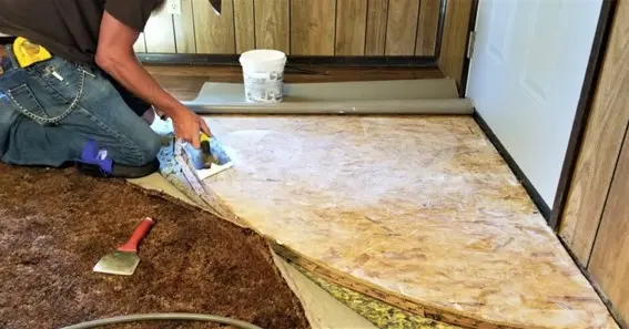 Upgrade Your Flooring with Atlanta's Expert Handyman Team – Bid Farewell to Worn-Out Carpets!